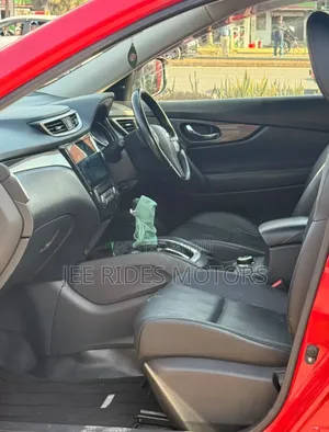 Nissan X-Trail 2017 Red
