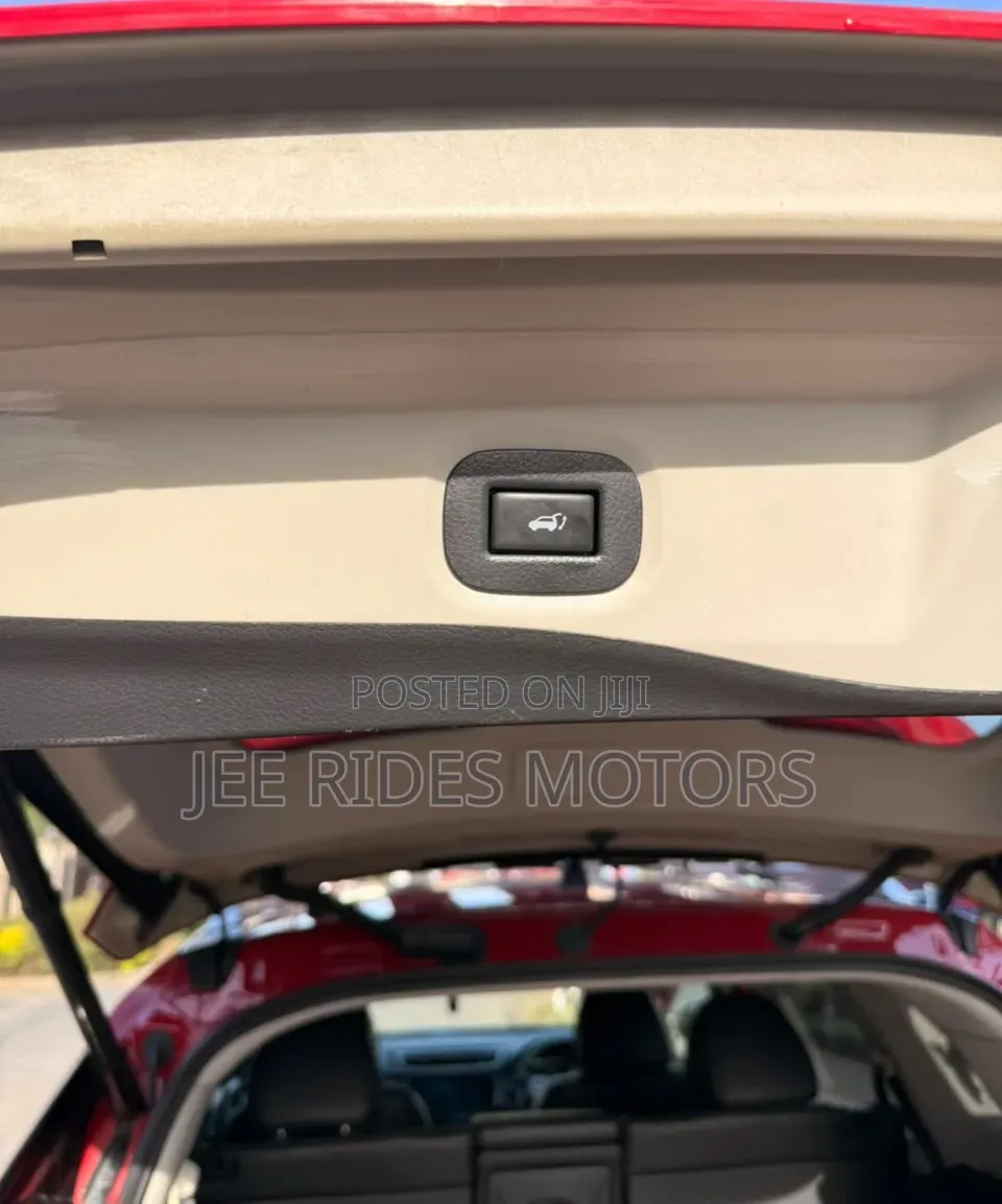 Nissan X-Trail 2017 Red