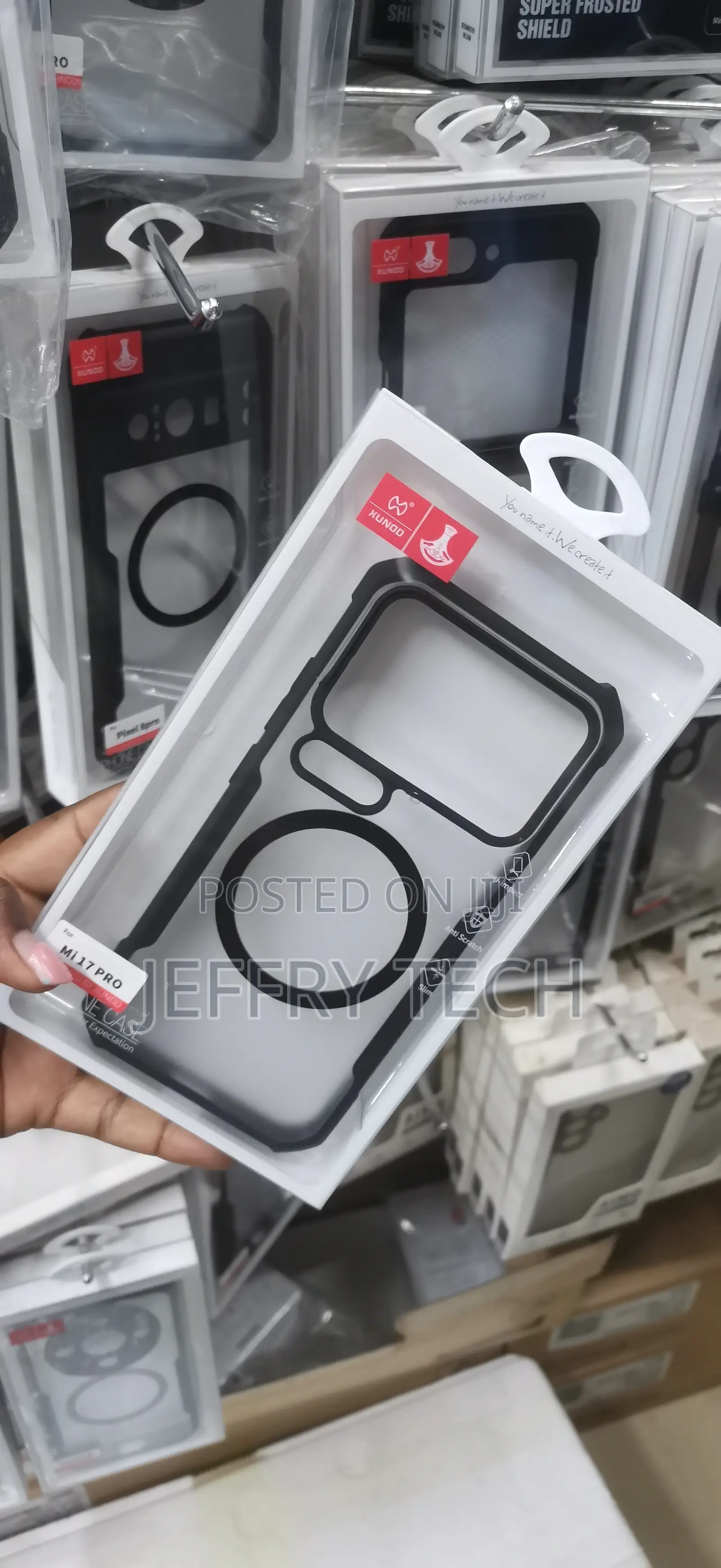 XUNDD Beetle Magnetic Shockproof Case Designed for Xiaomi Mi 17 Pro