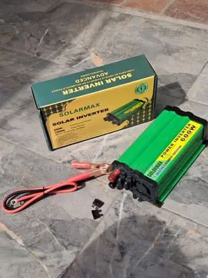 Solarmax 600W Power Inverter With Battery Clips