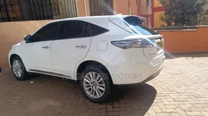 Toyota Harrier 2.0 2015 White