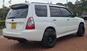 Subaru Forester 2005 White