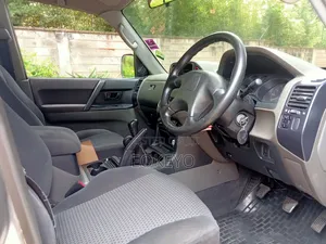 Mitsubishi Pajero Sport 2004 Silver