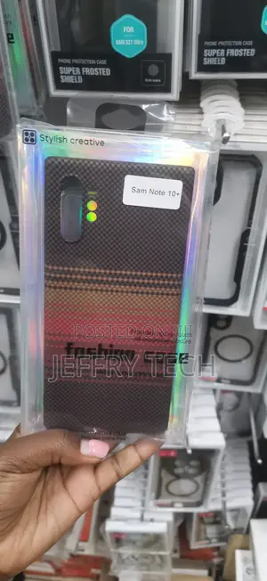 Carbon Fiber and Tribal Gradient Design for a Samsung Galaxy Note