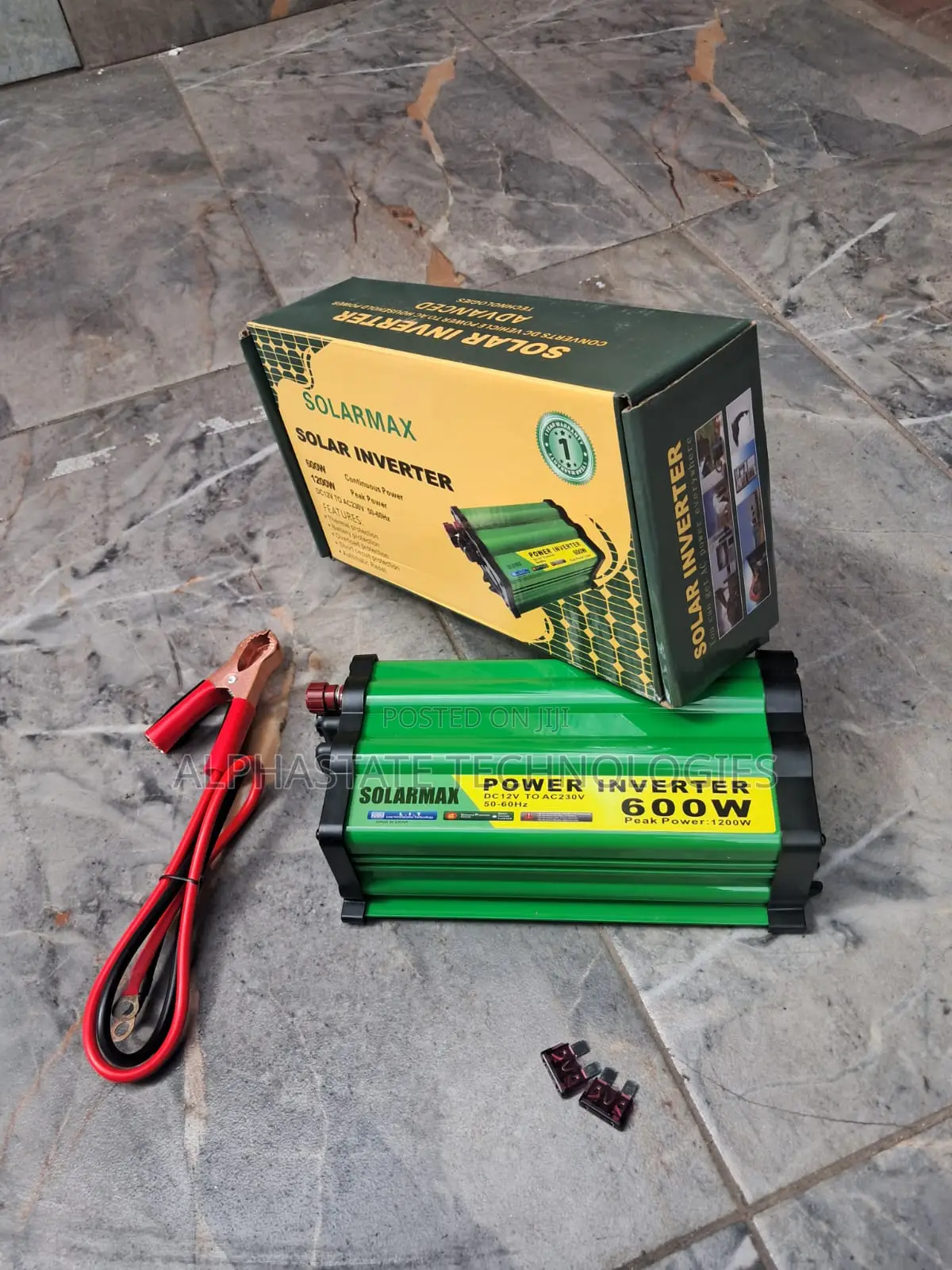 Solarmax 600W Car Power Inverter With Cables