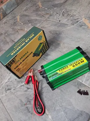 Solarmax 600W Car Power Inverter With Cables