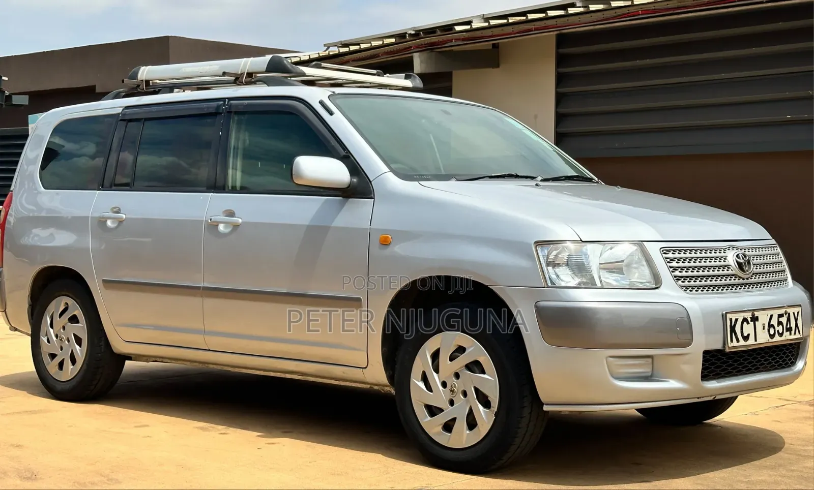 Toyota Succeed 2011 Silver
