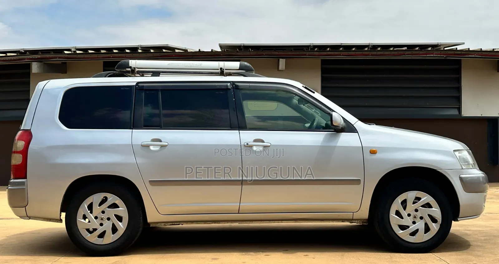 Toyota Succeed 2011 Silver