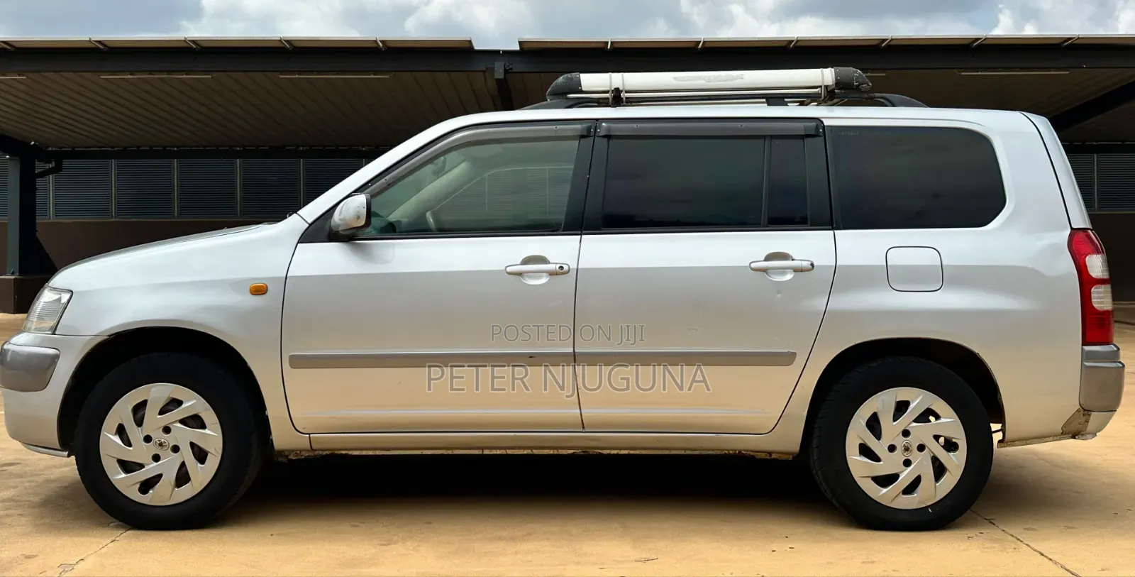 Toyota Succeed 2011 Silver