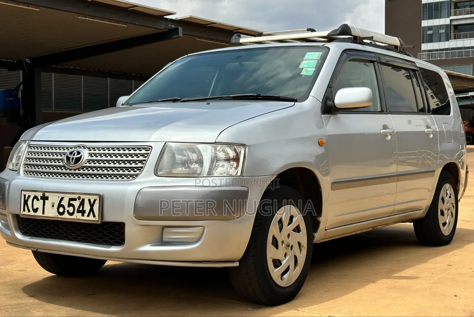 Toyota Succeed 2011 Silver