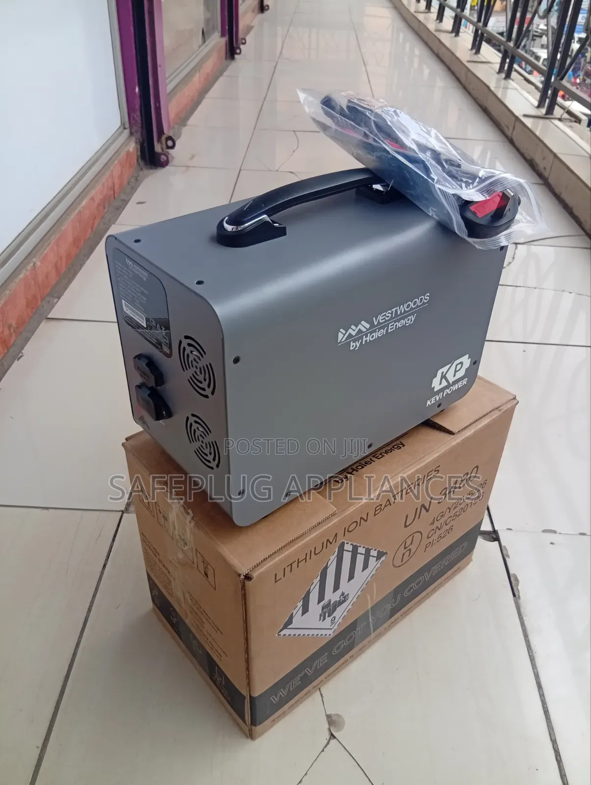 Vestwood 1KW Power Backup Station – Compact & Convenient