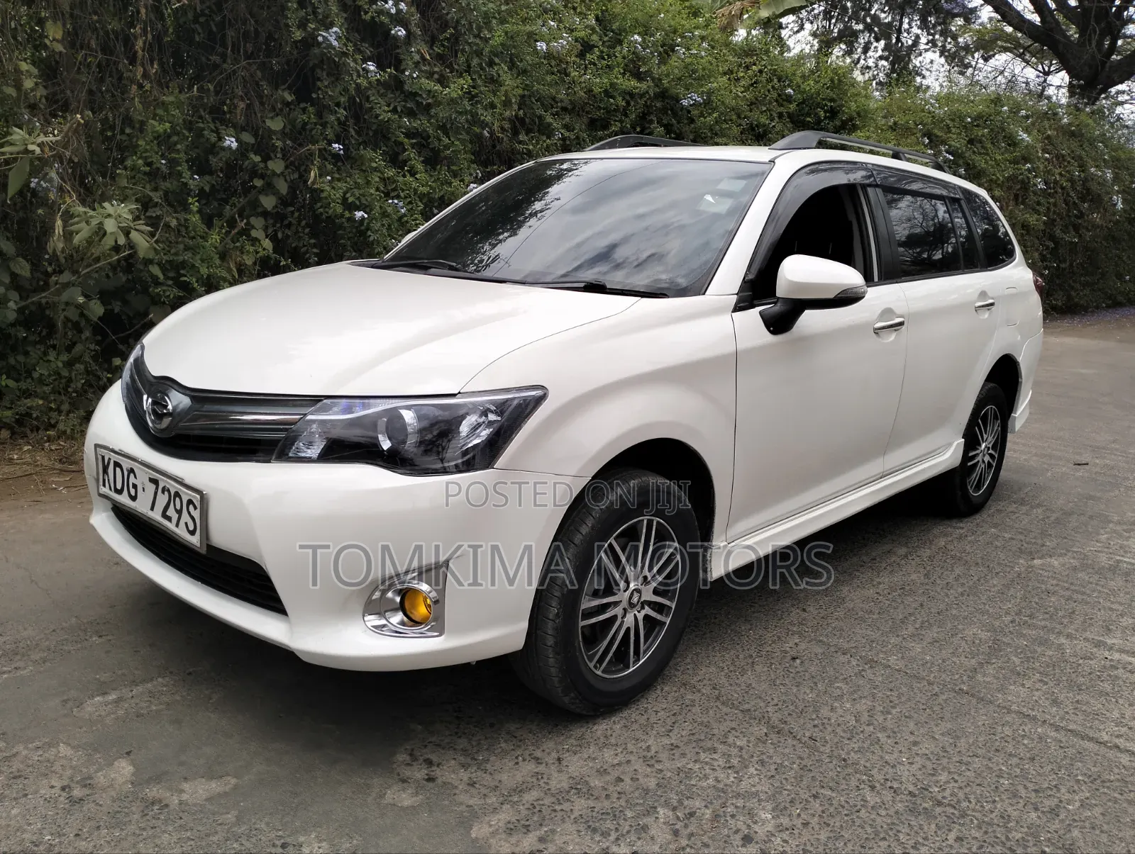 Toyota Corolla Fielder 2015 White