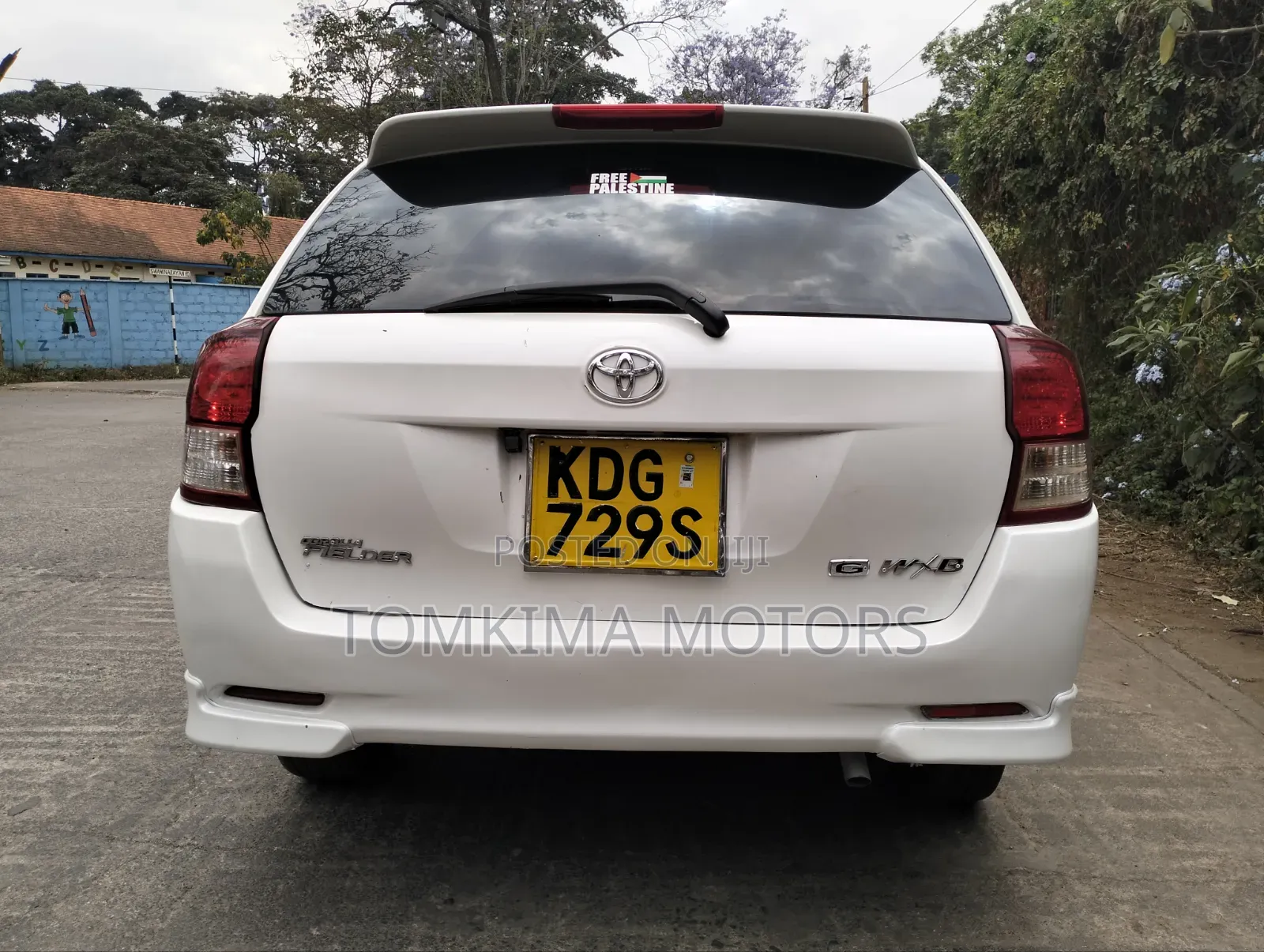Toyota Corolla Fielder 2015 White