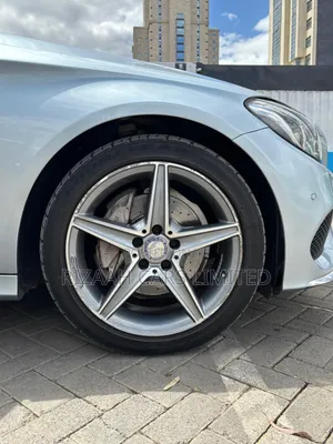 Mercedes-Benz C200 2017 Silver