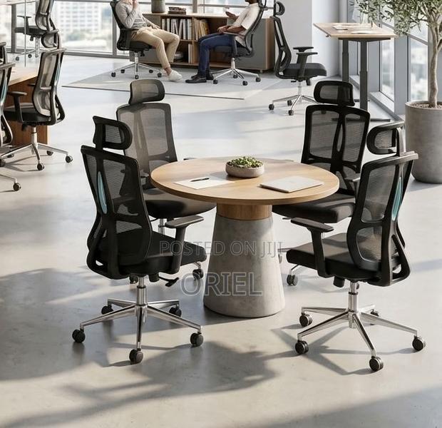 Executive Orthopedic Office Chair for Comfortable Daily Work - thumbnail 2