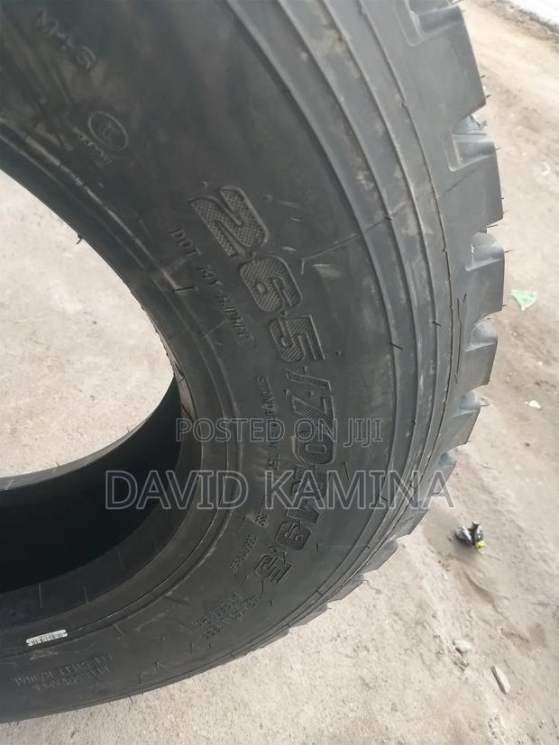 265/70 R 19.5 Chengshan - thumbnail 4