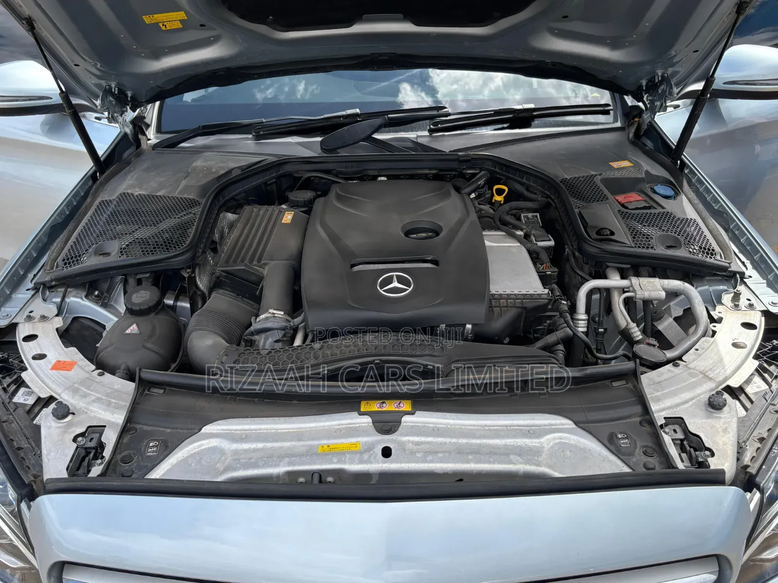 Mercedes-Benz C200 2017 Silver