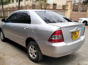 Toyota Corolla 2004 Silver