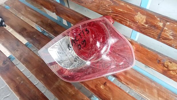 Toyota Ractis Taillight 08 - main view