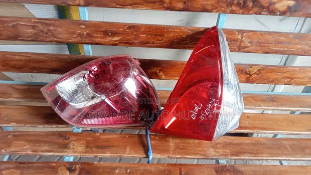 Toyota Ractis Taillight 2010 - thumbnail 4
