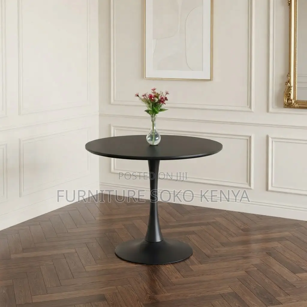 Coffee Table; White Circular Pedestal Tulip Coffee Table