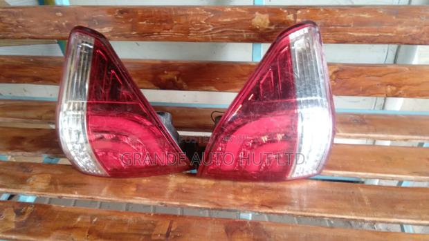 Toyota Alphard Taillight - thumbnail 2