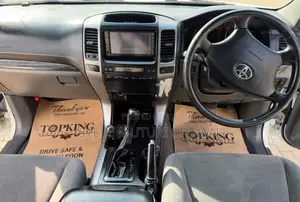 Toyota Land Cruiser Prado 2008 White