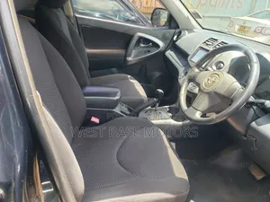 Toyota RAV4 2012 Black