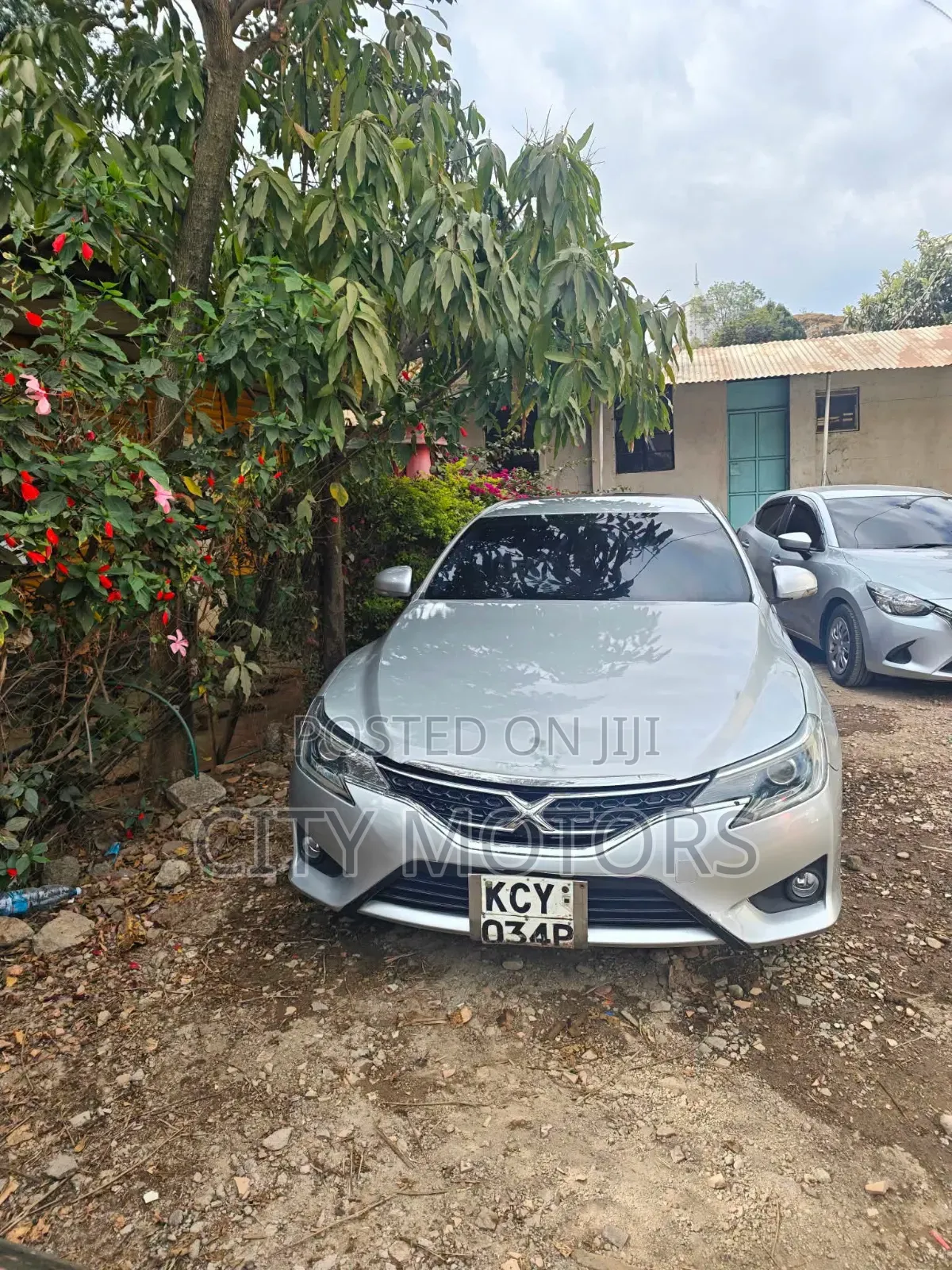 Toyota Mark X 2.5 AWD 2012 Silver
