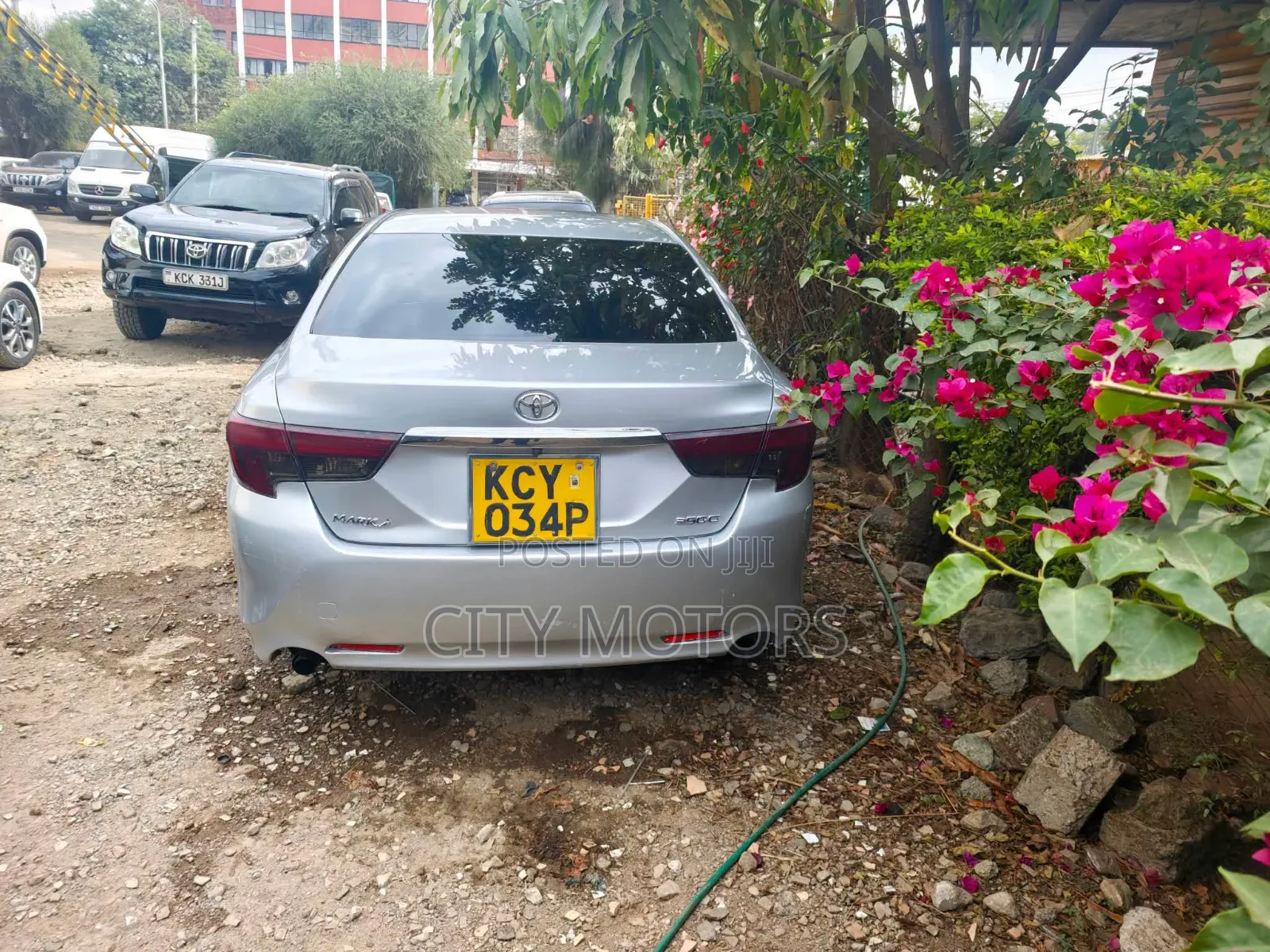 Toyota Mark X 2.5 AWD 2012 Silver