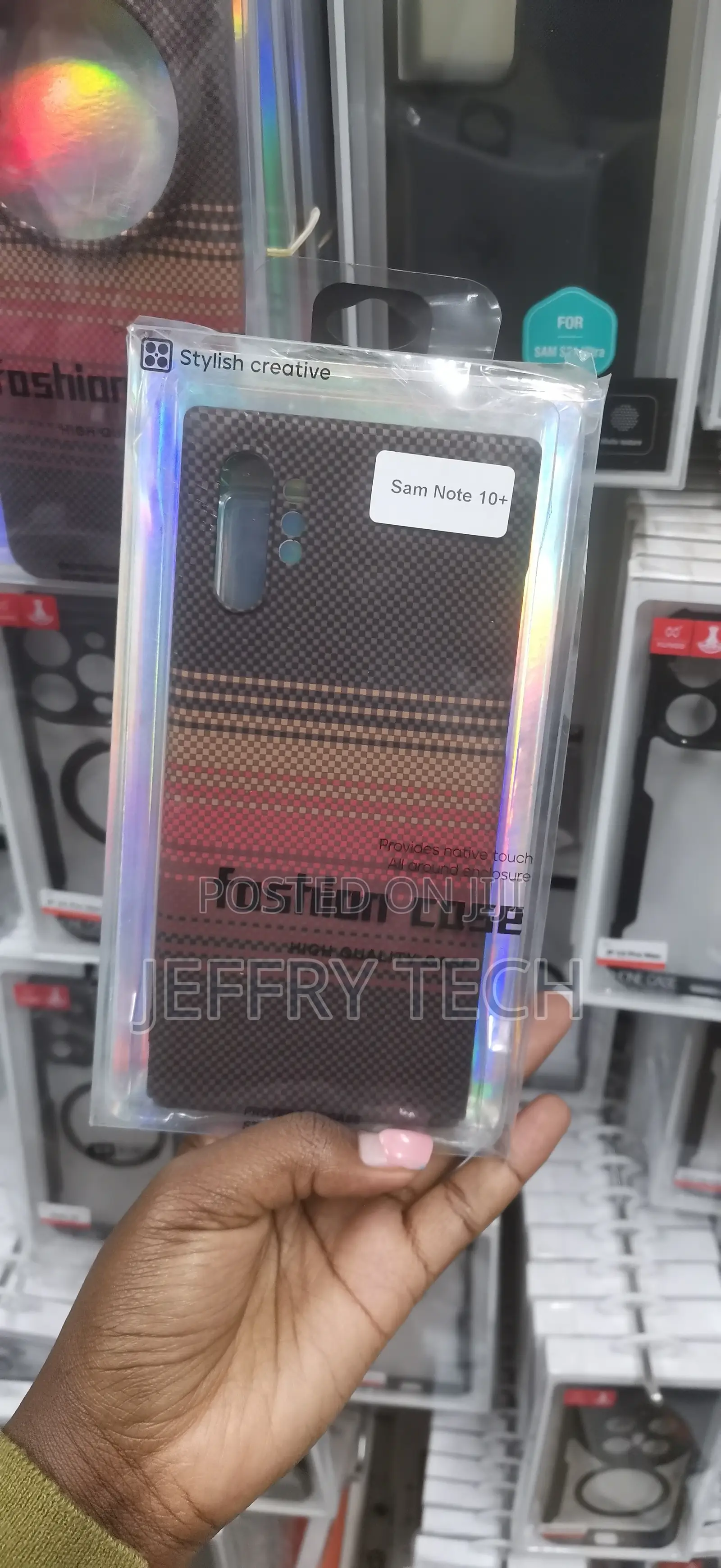 Carbon Fiber Patterned Protective Cover for Samsung Galaxy Note 10+.
