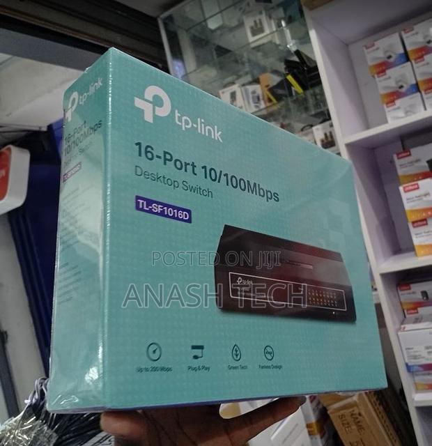 TP-Link Sf1016d 16 Port 100mbps Desktop Switch - main view