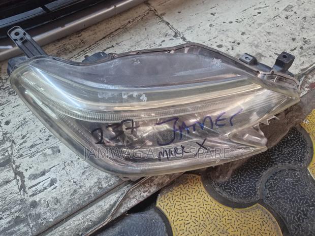 Toyota Mark X Headlight