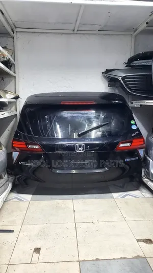Honda Vezel Tailgate/Boot