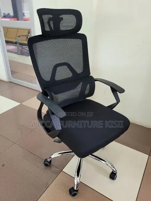 High Back Swivel Chair With a Mesh Back Support