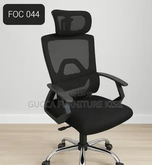 High Back Swivel Chair With a Mesh Back Support