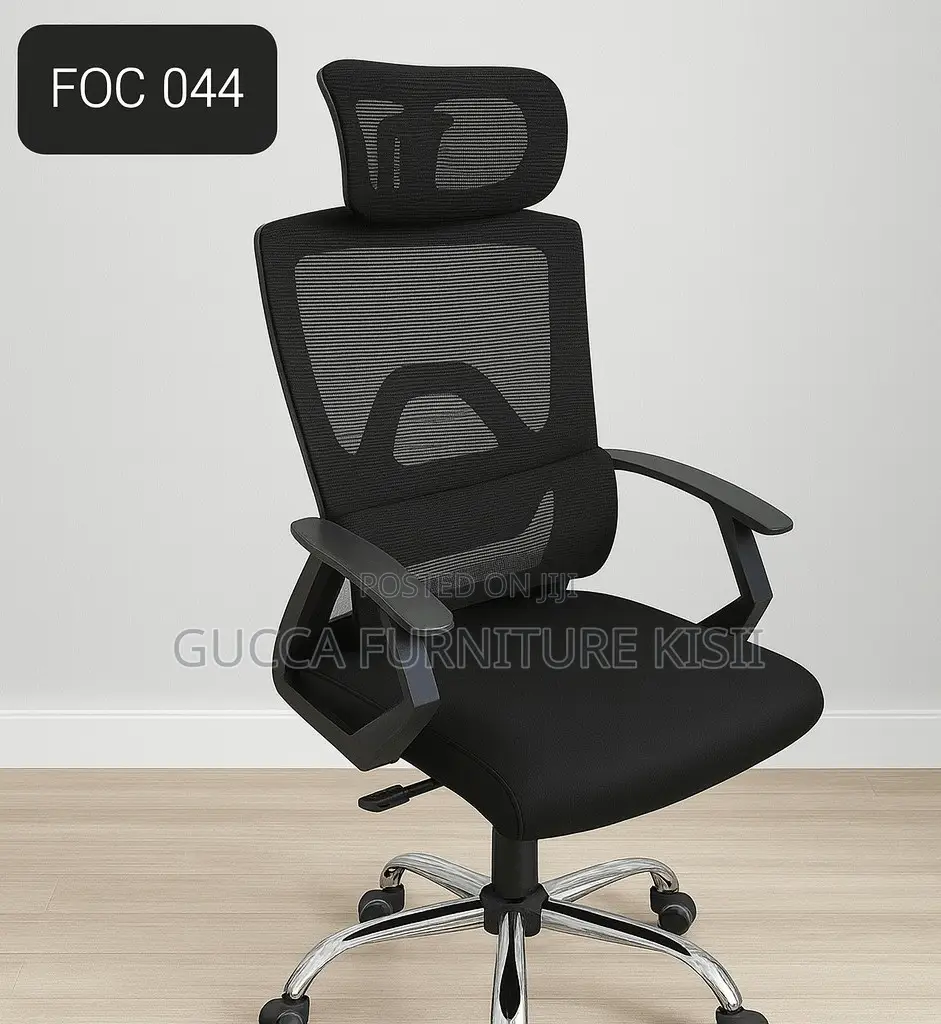 High Back Swivel Chair With a Mesh Back Support