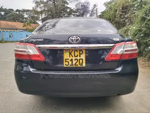 Toyota Premio 2011 Black