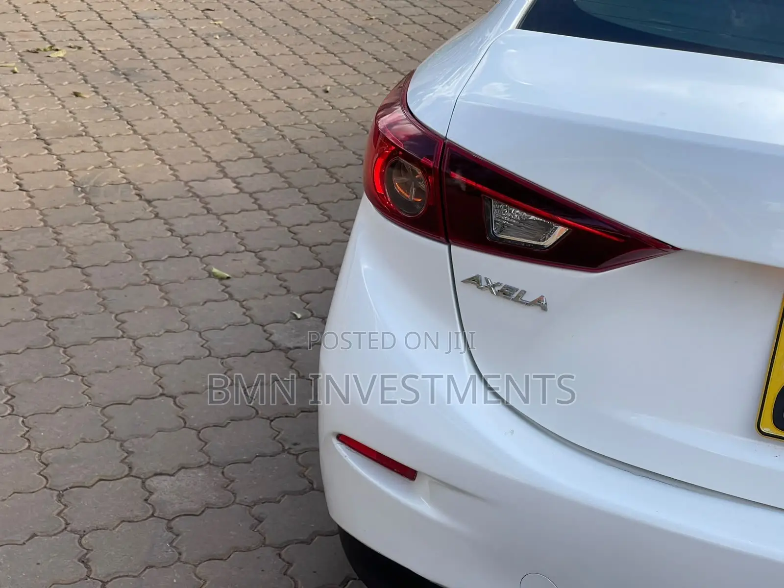 Mazda Axela 2015 White