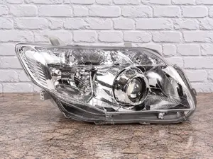 Head Lamp / Light Toyota Axio Fielder 2008 - 2010 Xenon