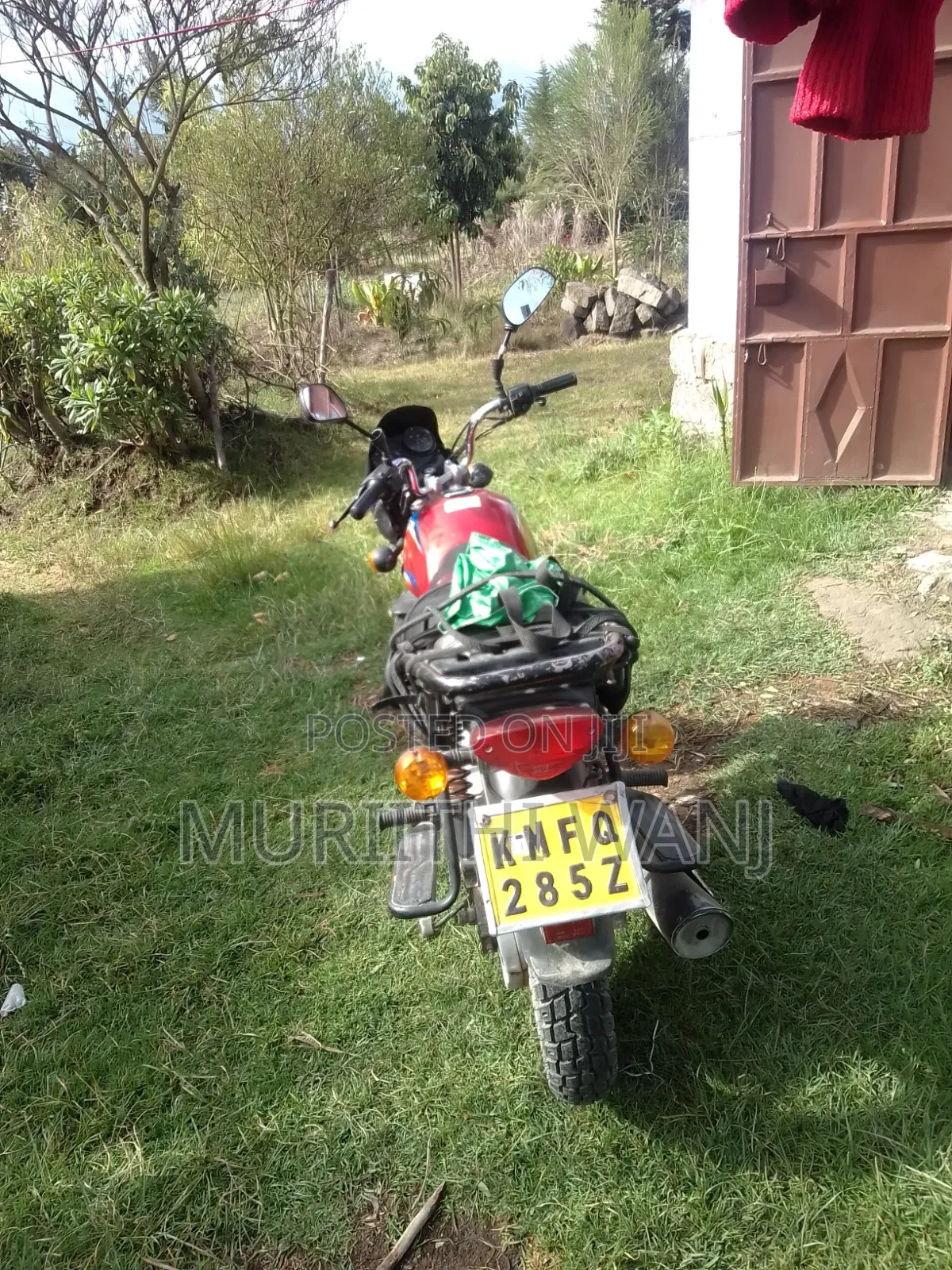 Bajaj Boxer 150 UG 2021 Red