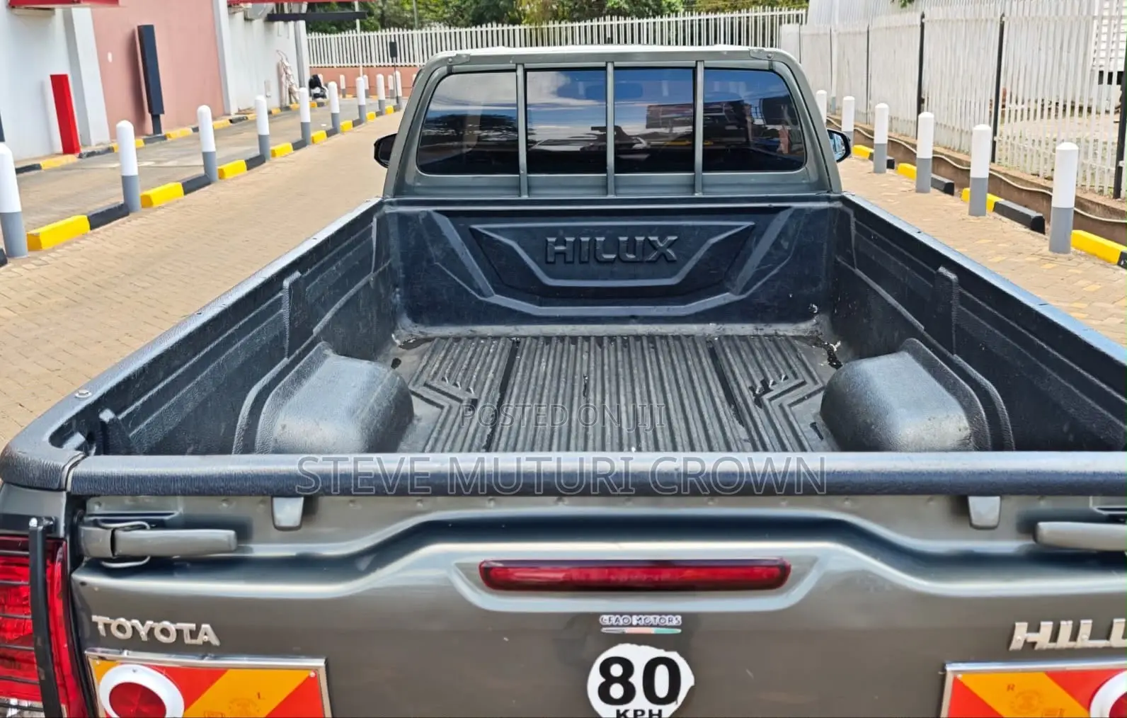 Toyota Hilux 2023 Gray