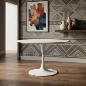 Coffee Table: Smooth White Round Office Accent Table
