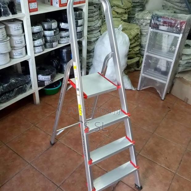 Durable 4 Step Aluminium Ladder in Kenya - main view