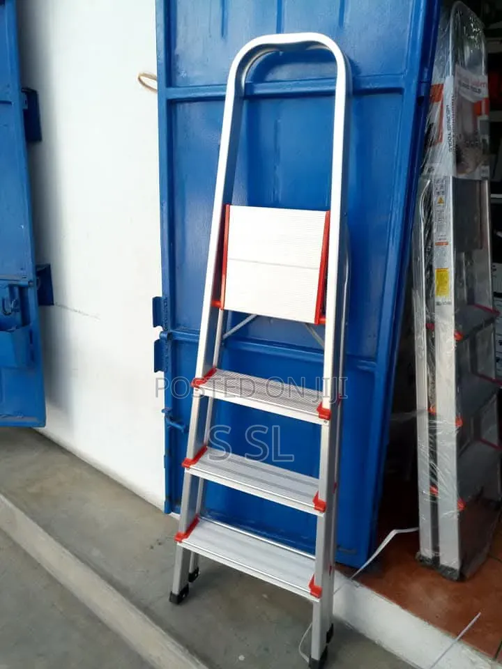 Durable 4 Step Aluminium Ladder in Kenya