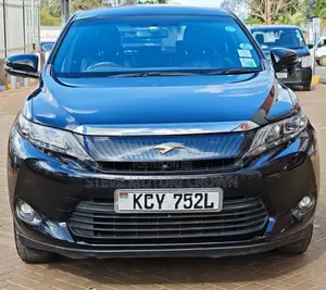 Toyota Harrier 2.0 2014 Black