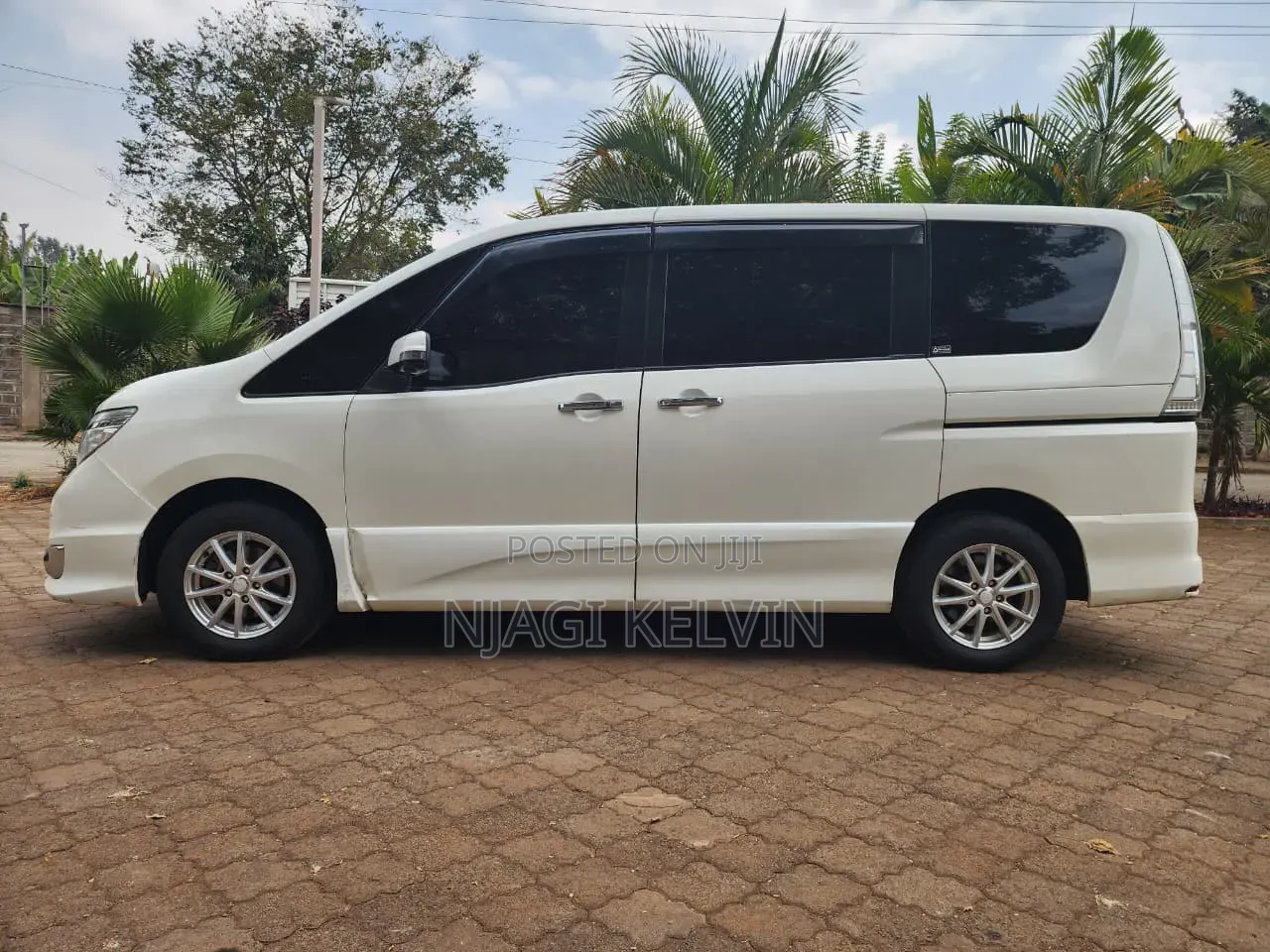 Nissan Serena 2016 White