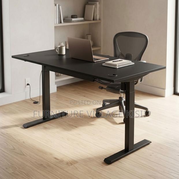 1.6M Height Adjustable Standing Desk - thumbnail 6