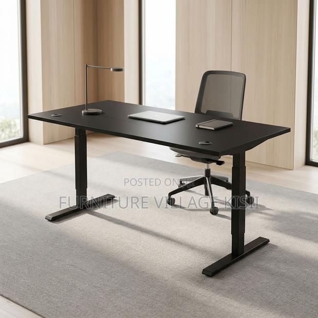 1.6M Height Adjustable Standing Desk - thumbnail 12