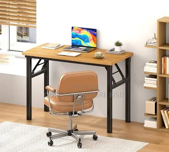 Contemporary 1200mm MDF Top Foldable Table